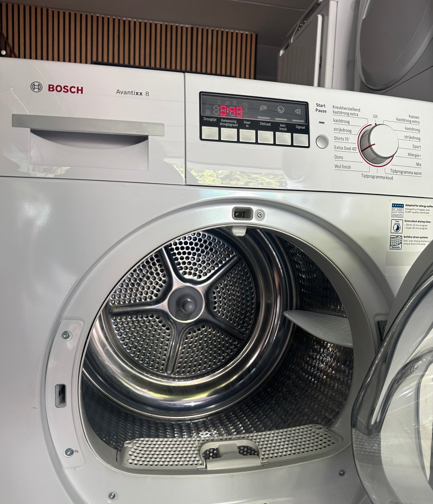 BOSCH SET 8KG WASMACHINE + CONDENSDROGER A+++