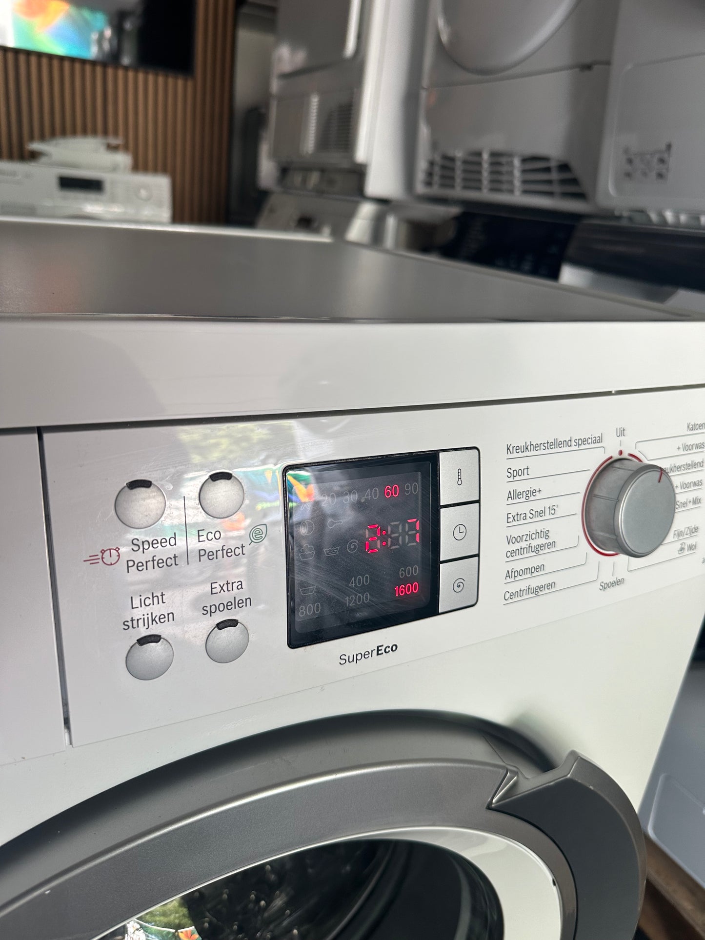 BOSCH SET 8KG WASMACHINE + CONDENSDROGER A+++