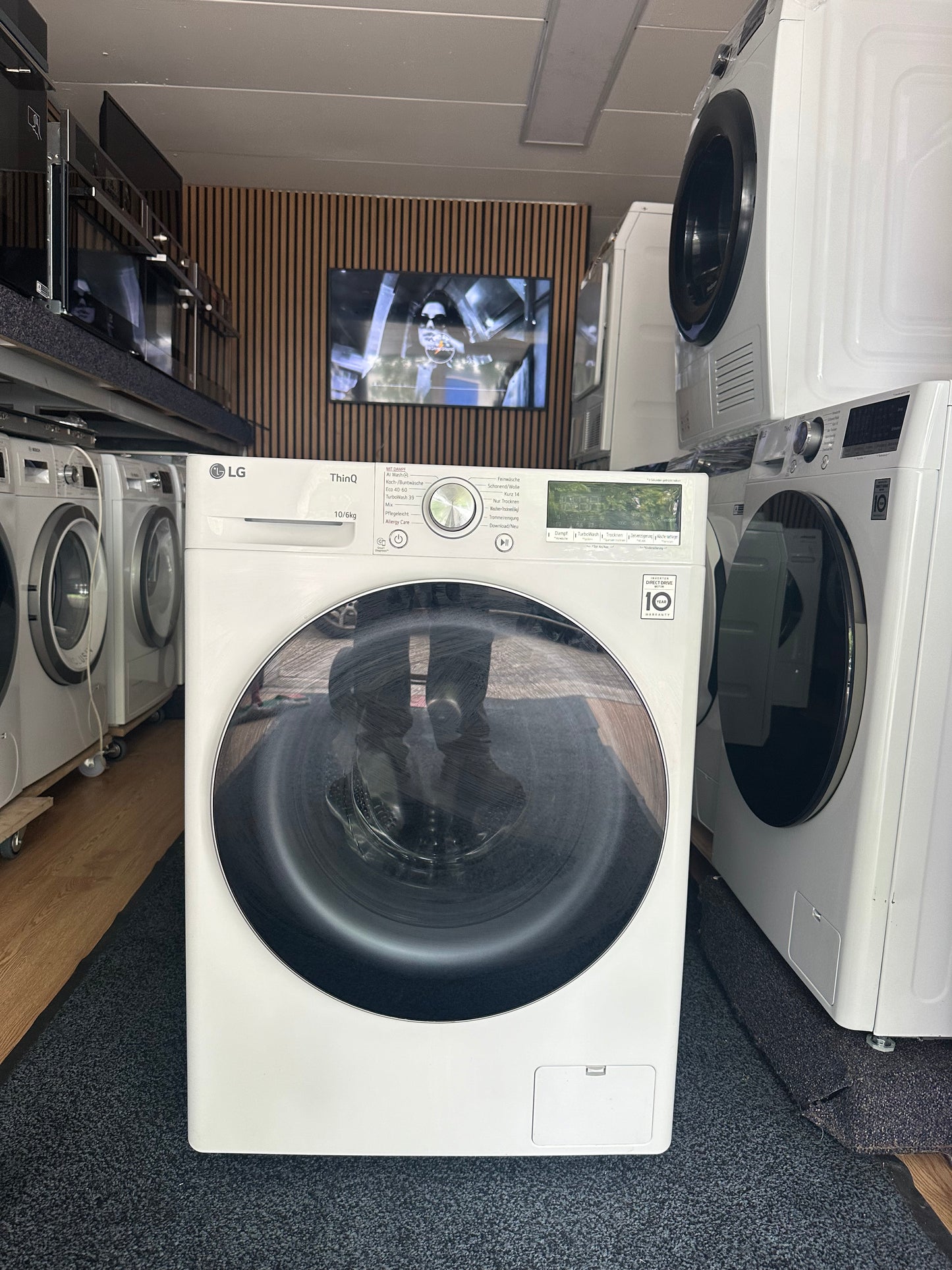 LG SERIE 7 ThinQ 10KG WAS-DROOGCOMBINATIE W4WR70X61