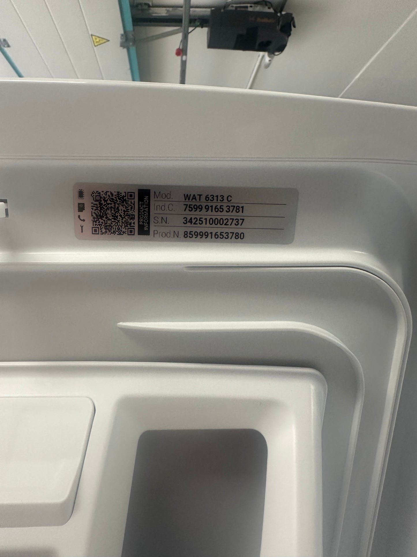 BAUKNECHT VRIJSTAANDE BOVENLADER WASMACHINE 6KG WAT6313C