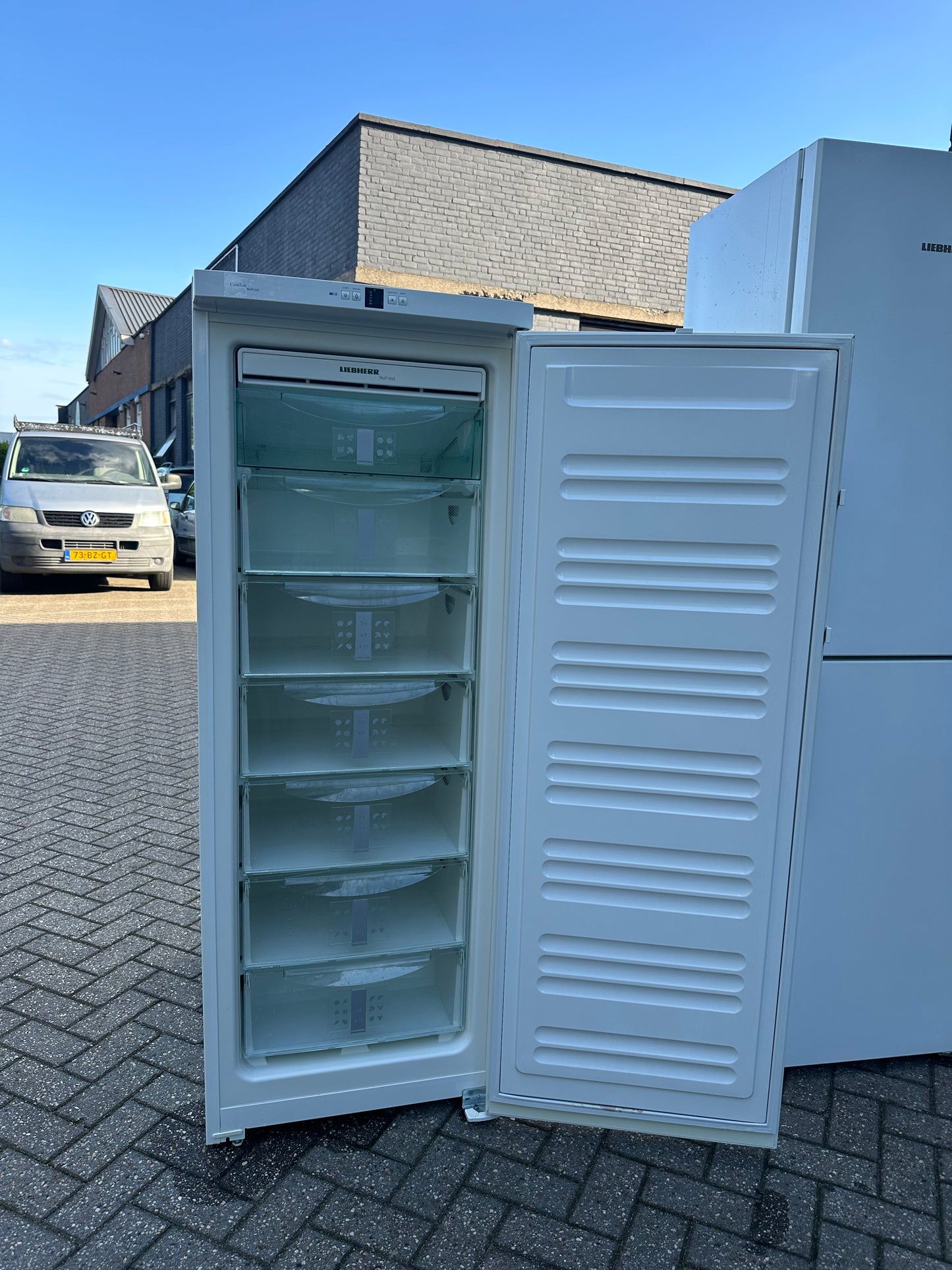 LIEBHERR NO FROST VRIESKAST VRIJSTAAND