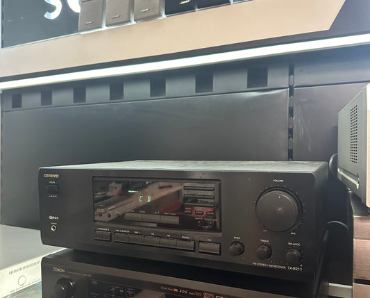 ONKYO TX 8211 AM/FM Stereoreceiver