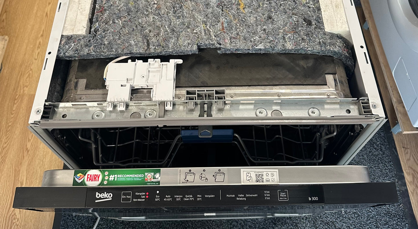 BEKO VOLLEDIG INTEGREERBARE INBOUW VAATWASSER 14 COUVERTS BDIN16O30
