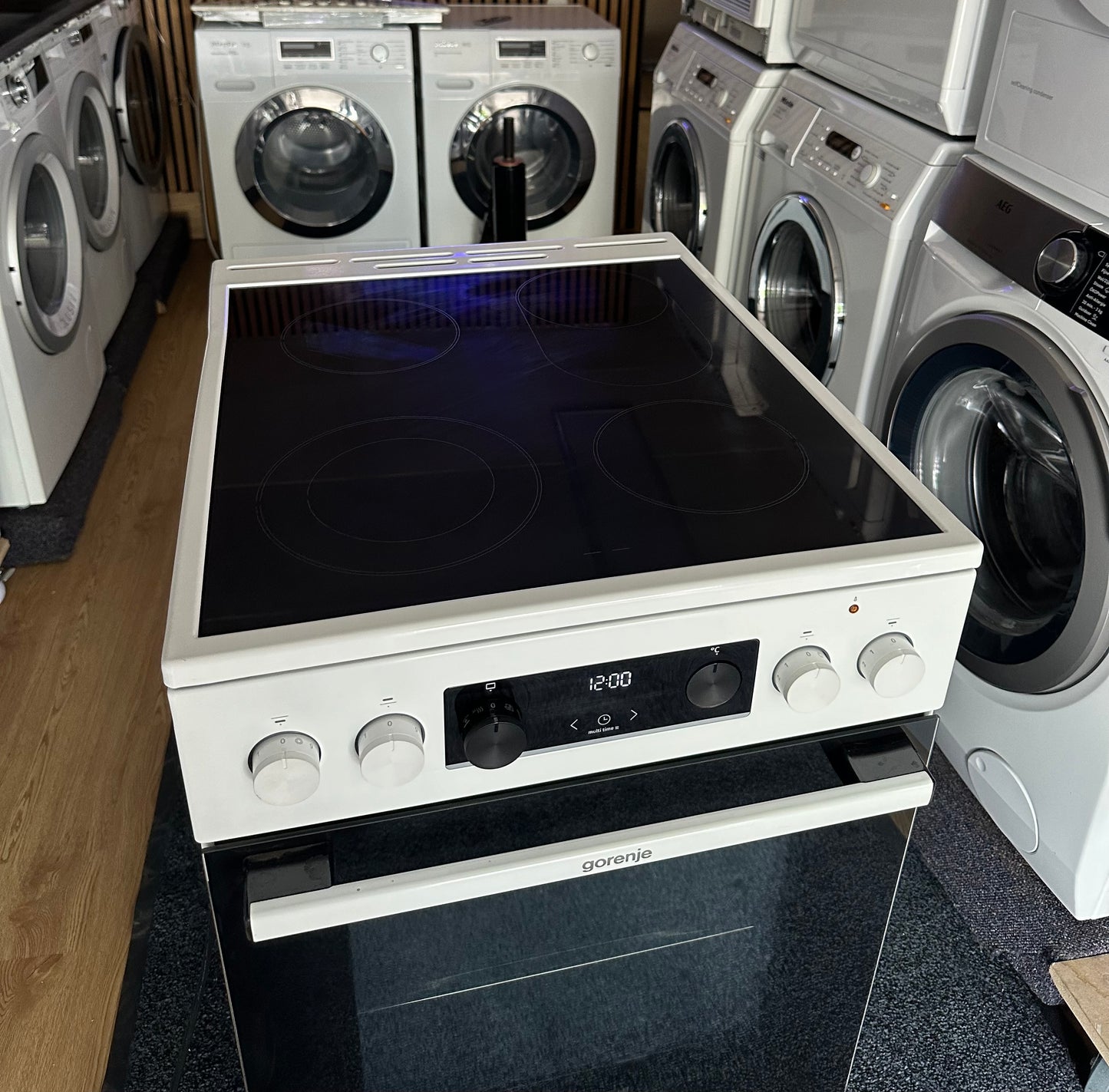 GORENJE 50CM Keramisch fornuis 70L VRIJSTAAND GECS5C71WPEOT