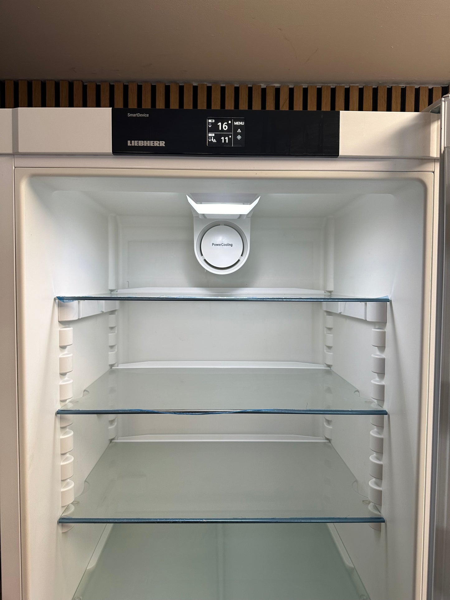 LIEBHERR NO FROST KOELVRIESCOMBINATIE KOELKAST VRIJSTAAND