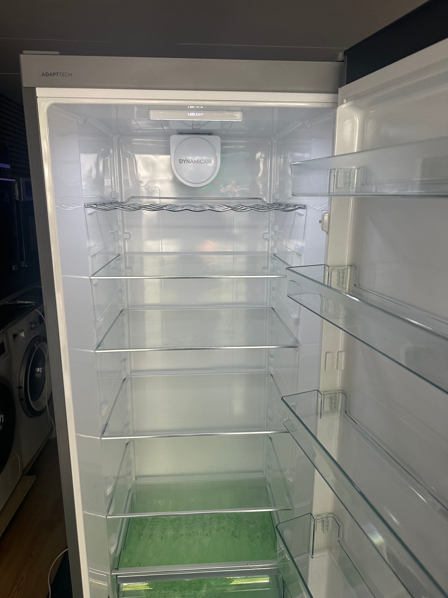 GORENJE KOELER KOELKAST VRIJSTAAND 389L R619DAXL6