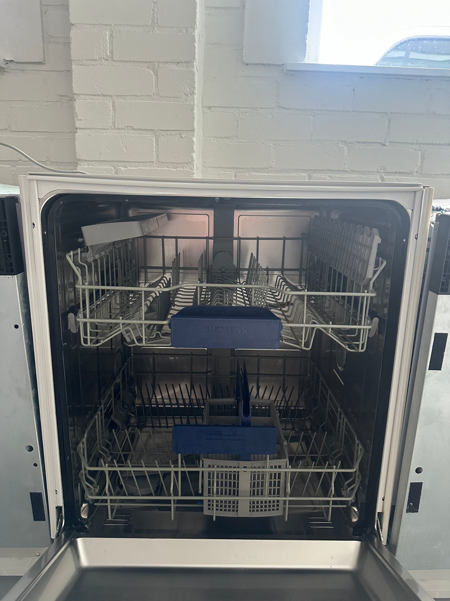 SIEMENS INBOUW VAATWASSER VOLLEDIG INTEGREERBAAR A++