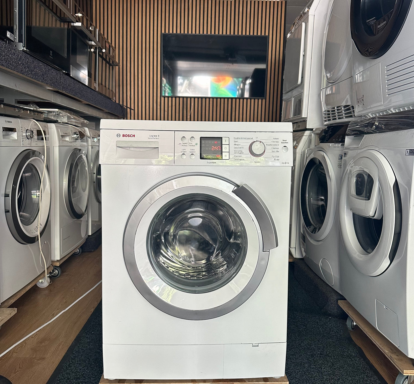 BOSCH SET 8KG WASMACHINE + CONDENSDROGER A+++