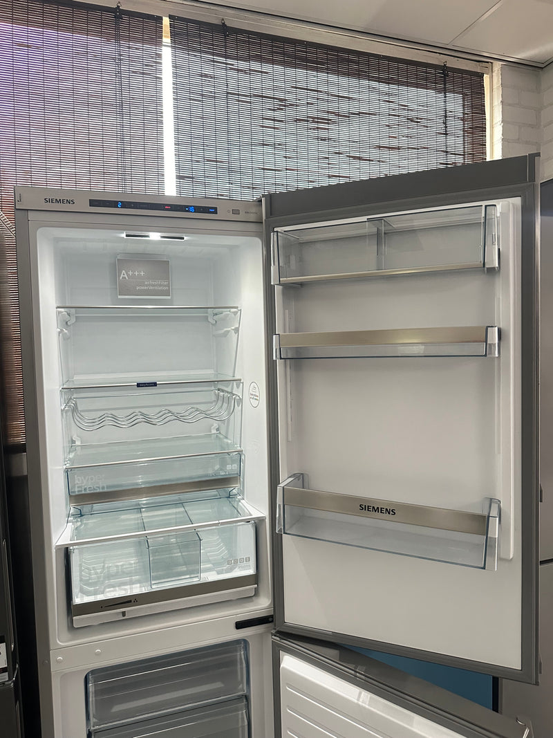 SIEMENS || IQ500 || RVS || Koelvriescombinatie || Koelkast || 302L || HyperFresh
