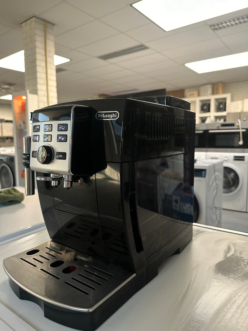DELONGHI || MAGNIFICA S || ECAM23.123B || Volautomatisch || KOFFIEMACHINE ||