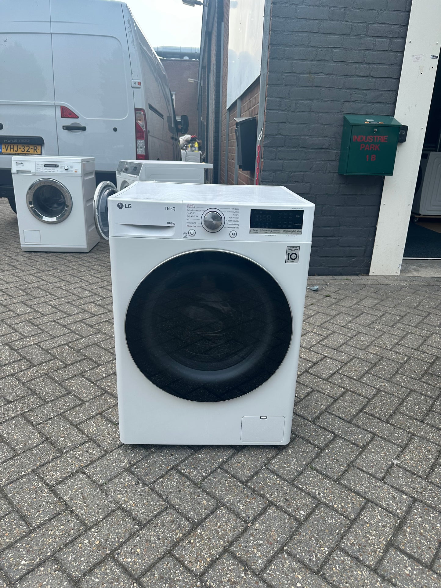 LG SERIE 7 ThinQ 10KG WAS-DROOGCOMBINATIE W4WR70X61