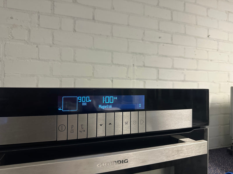 GRUNDIG || INBOUW || COMBI OVEN || FAST COOK || 44L ||