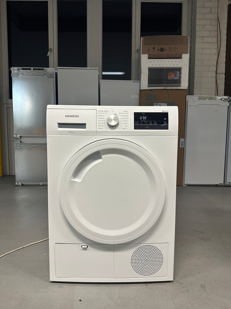 SIEMENS || IQ300 || 8KG || CONDENSDROGER || AutoDry || WT43N272NL ||