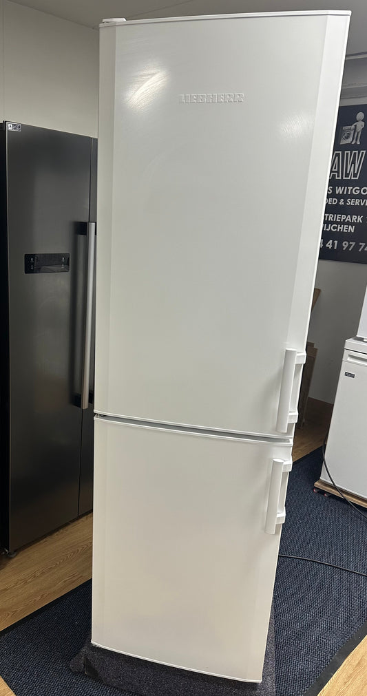 LIEBHERR No Frost koelvriescombinatie koelkast 290L A+