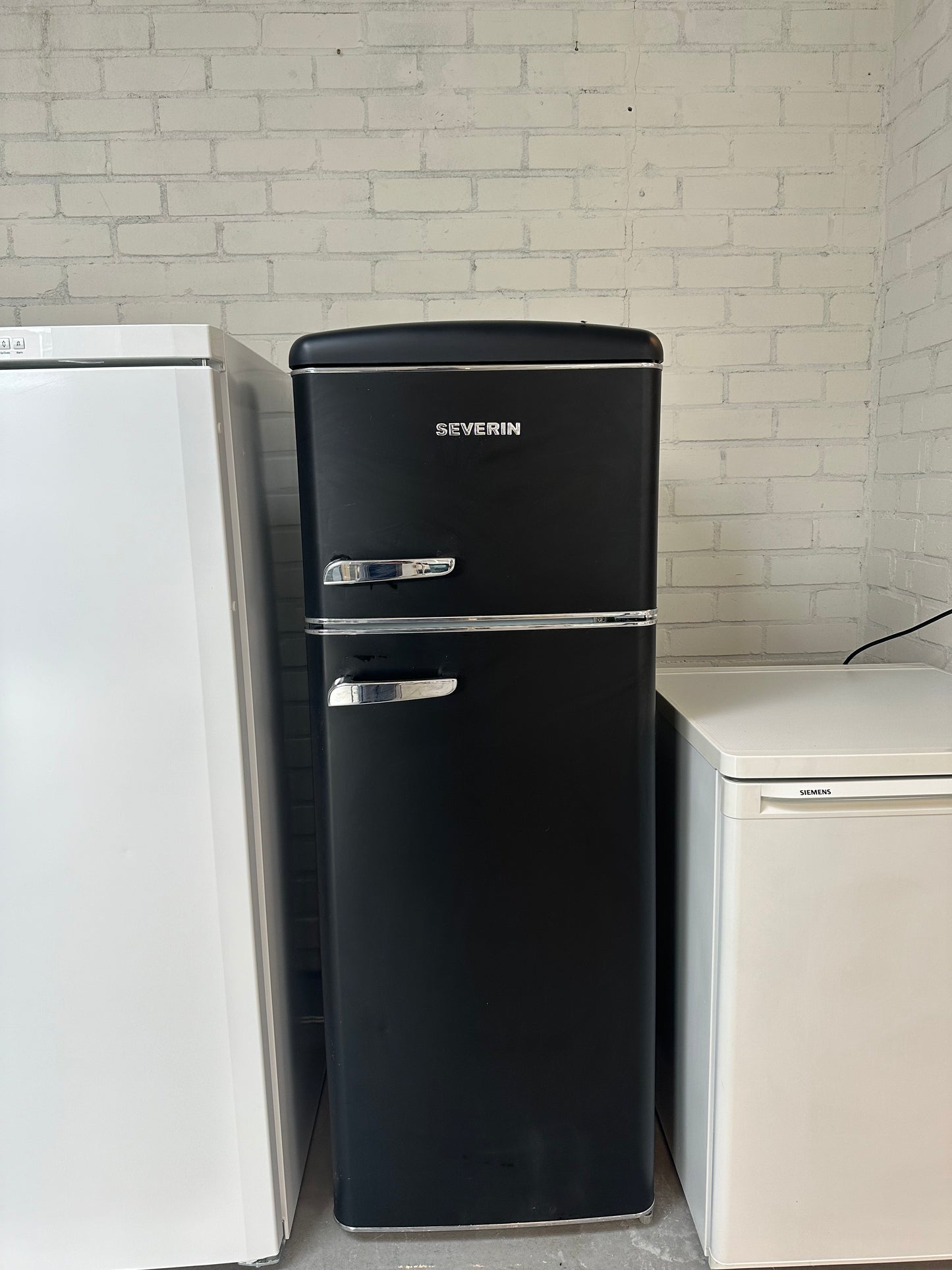 SEVERIN RETRO KOELVRIESCOMBINATIE KOELKAST VRIJSTAAND