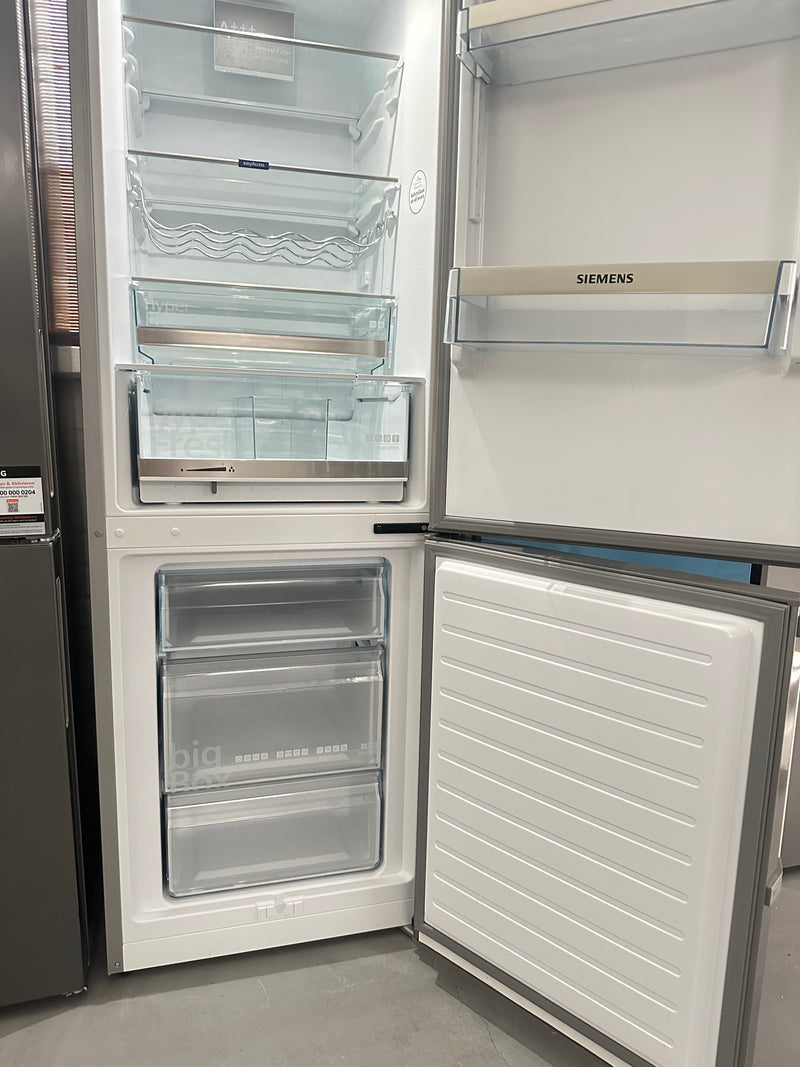 SIEMENS || IQ500 || RVS || Koelvriescombinatie || Koelkast || 302L || HyperFresh