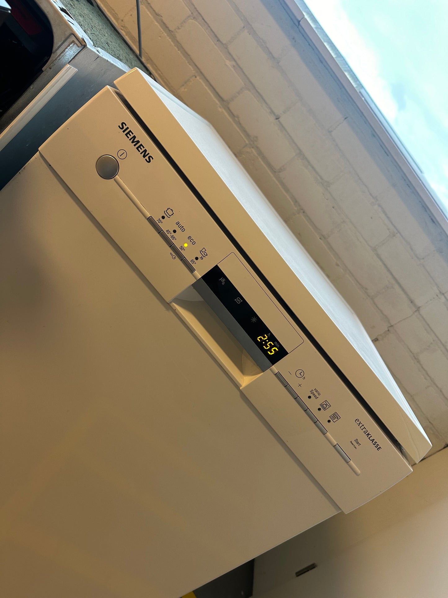 SIEMENS VRIJSTAANDE VAATWASSER 13 COUVERTS