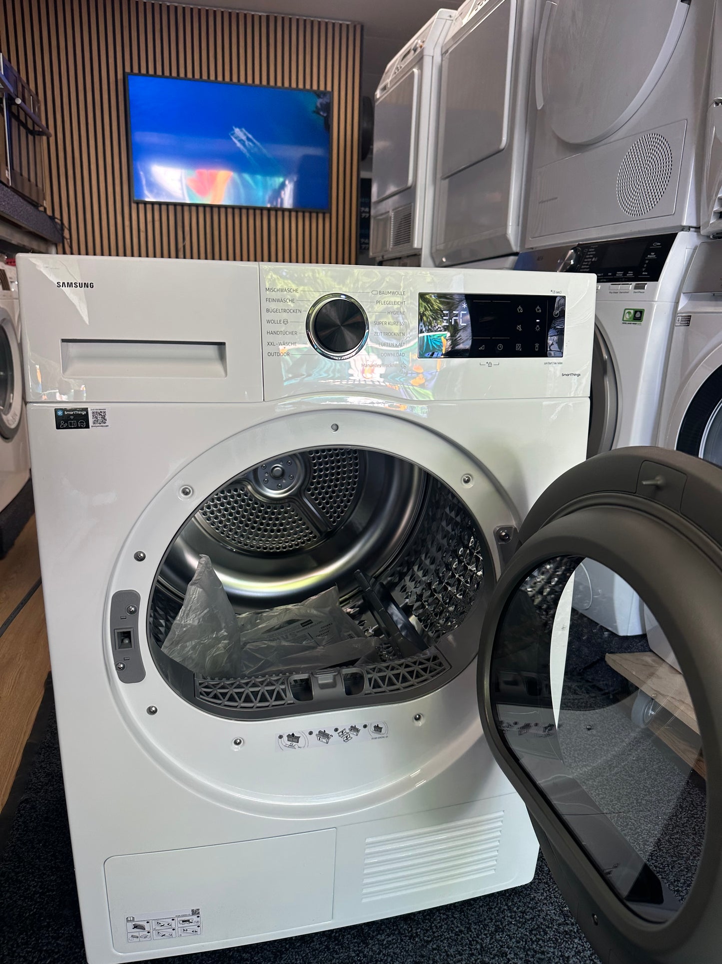 SAMSUNG SET WASMACHINE + WARMTEPOMPDROGER 11KG / 8KG VRIJSTAAND VOORLADER