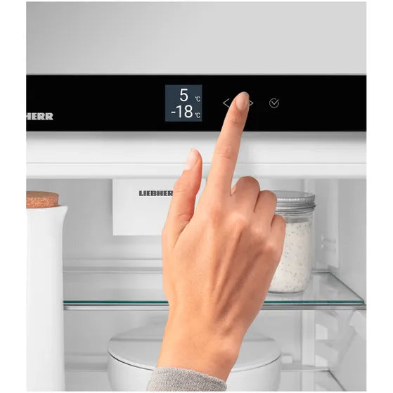 LIEBHERR || Koelkast || Koelvriescombinatie || 359L || No Frost || DuoCooling || EasyTwist-Ice || CNC 5724-22