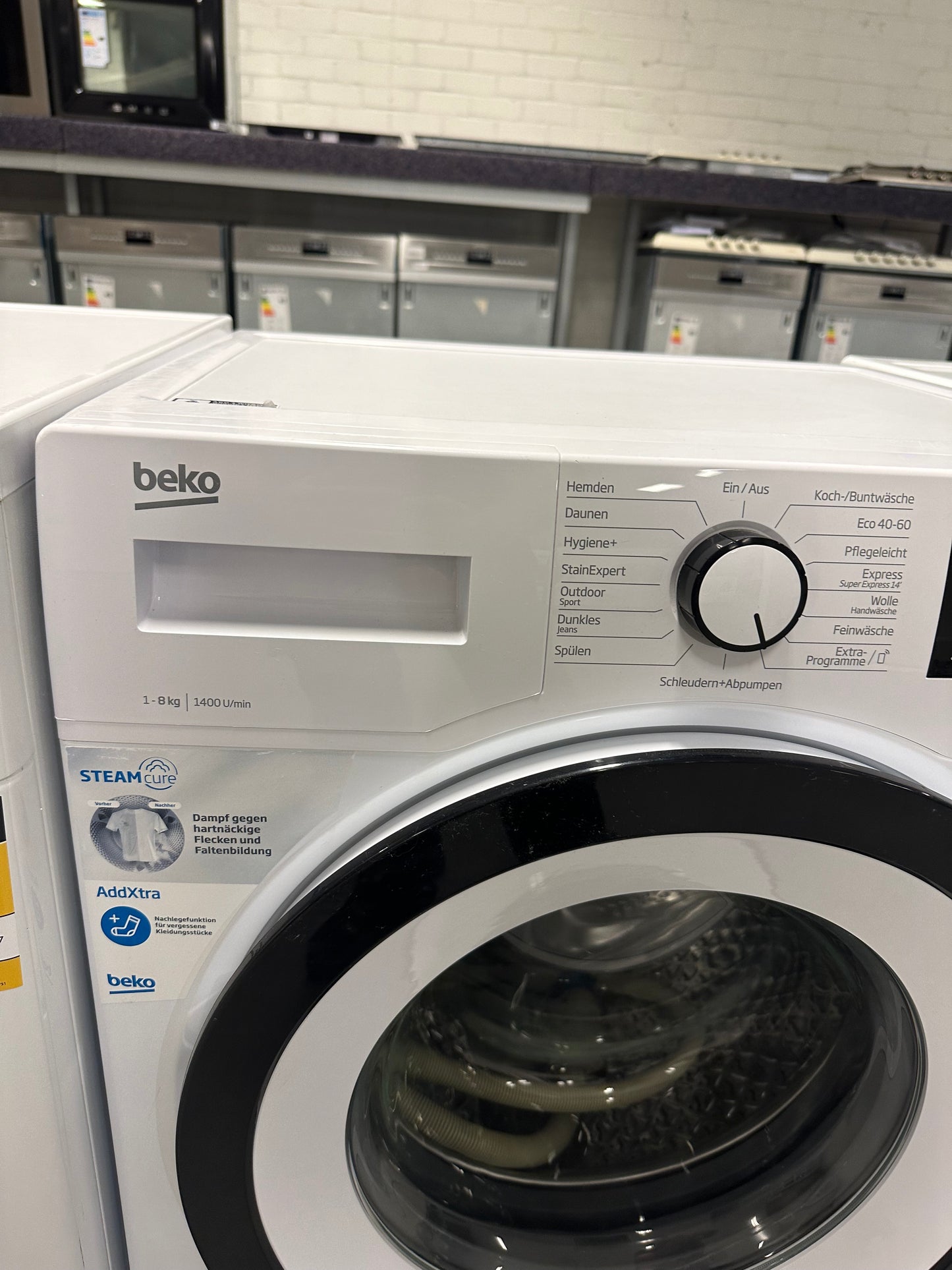 BEKO 8KG Voorlader Wasmachine WMO81465STR1