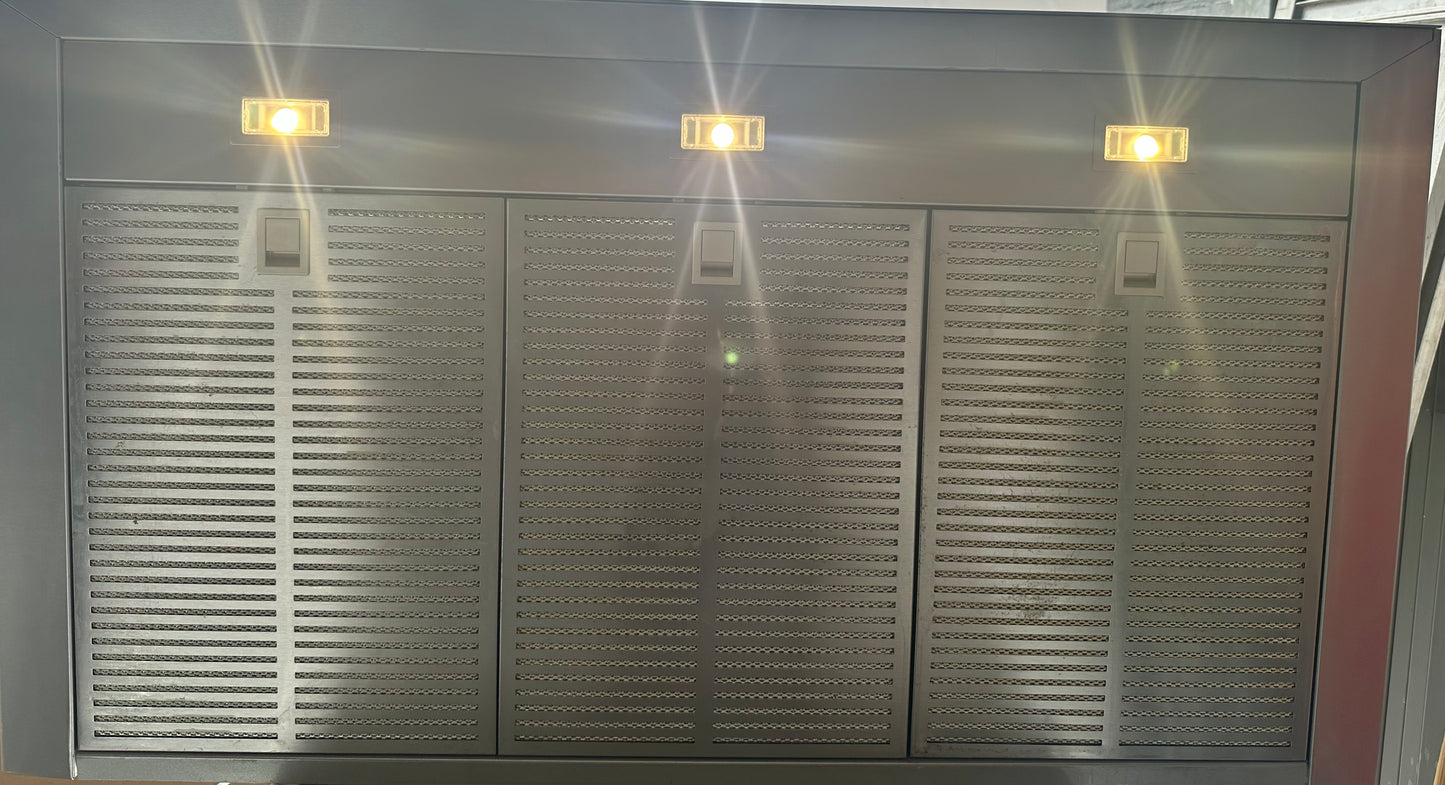 SIEMENS 90CM Wandafzuigkap LC97BIP50