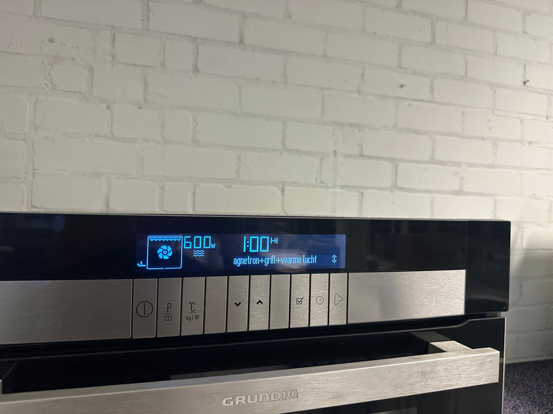 GRUNDIG || INBOUW || COMBI OVEN || FAST COOK || 44L ||