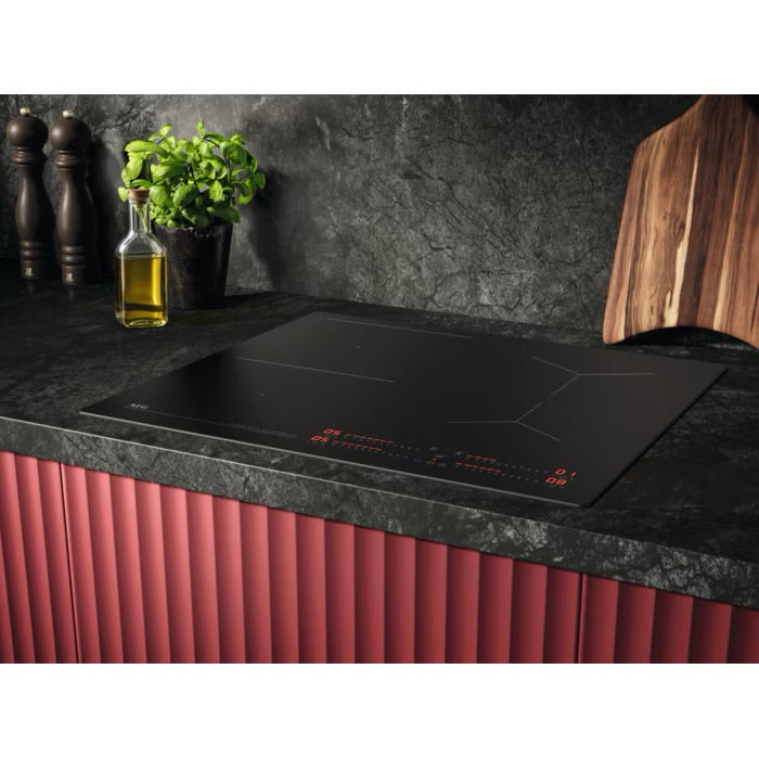 AEG 7000 || 60CM || Inductiekookplaat || SenseBoil® || SaphirMatt® || Hob2Hood || FlexiBridge || TI64IB1FIZ