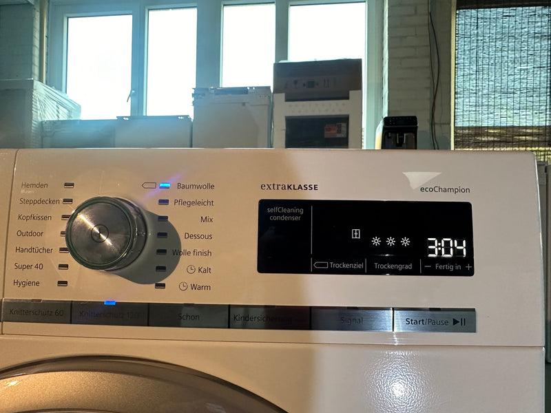 SIEMENS || IQ700 || 8KG || SelfCleaning || WARMTEPOMPDROGER || VOORLADER ||
