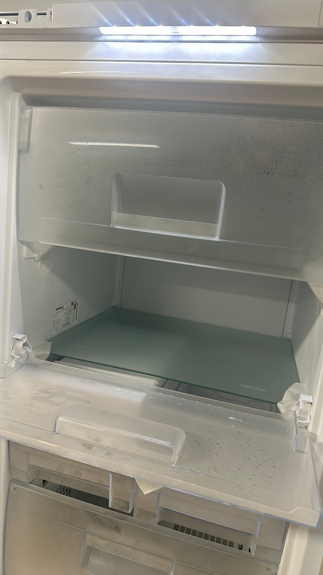 SMEG Vrieskast CV290NDF 260L