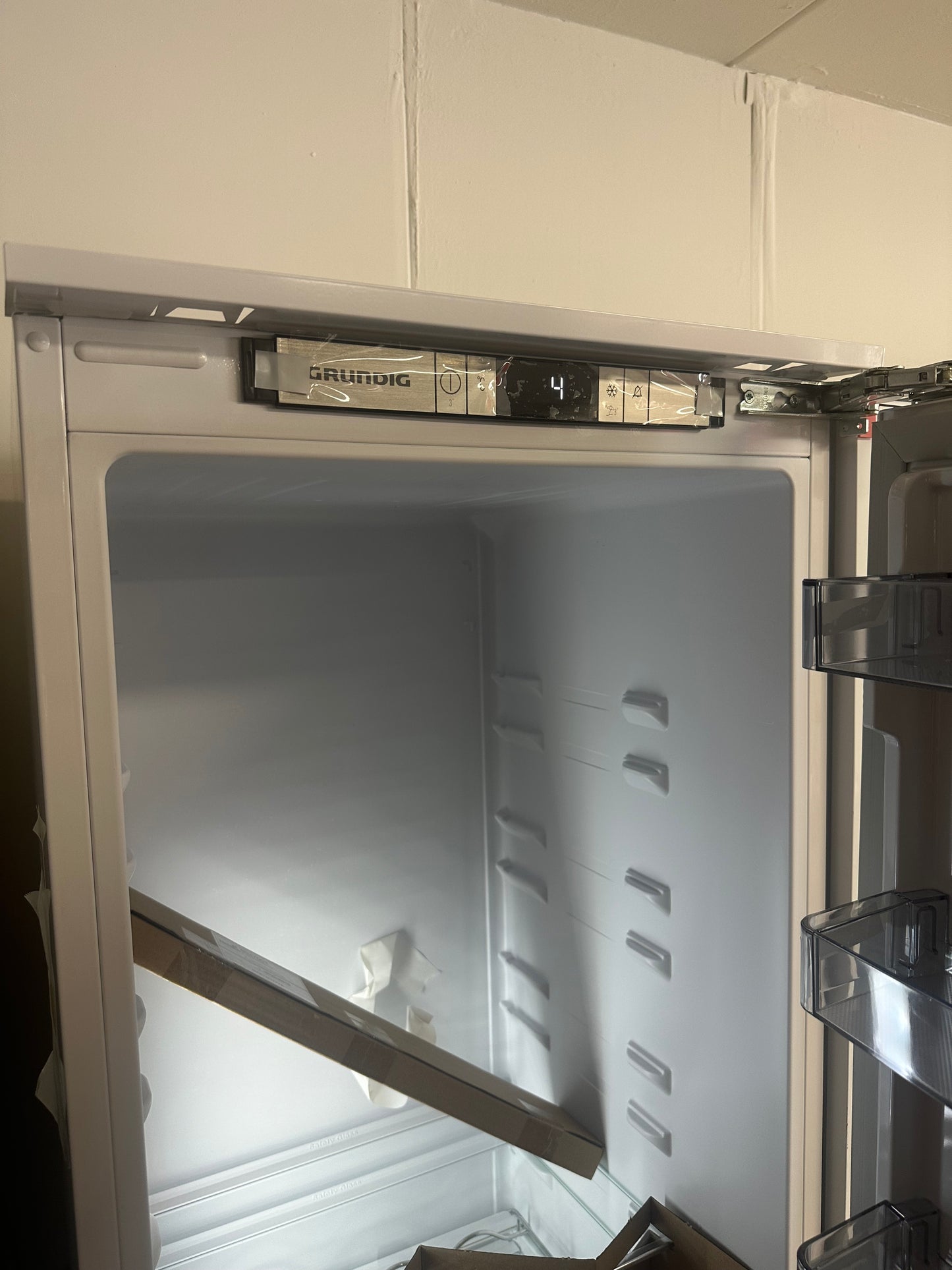 GRUNDIG 178CM GSMI25730FN Inbouw koelkast