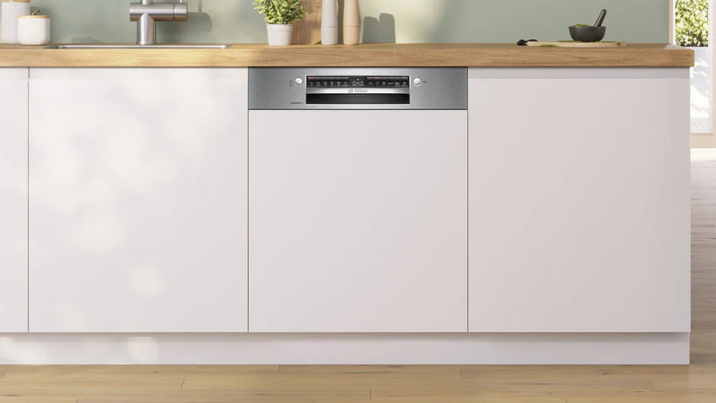 BOSCH || Serie 4 || Vaatwasser || Half Geintegreerde inbouw || HomeConnect || EfficientDry || 14 Couverts || SMI4EVS08E