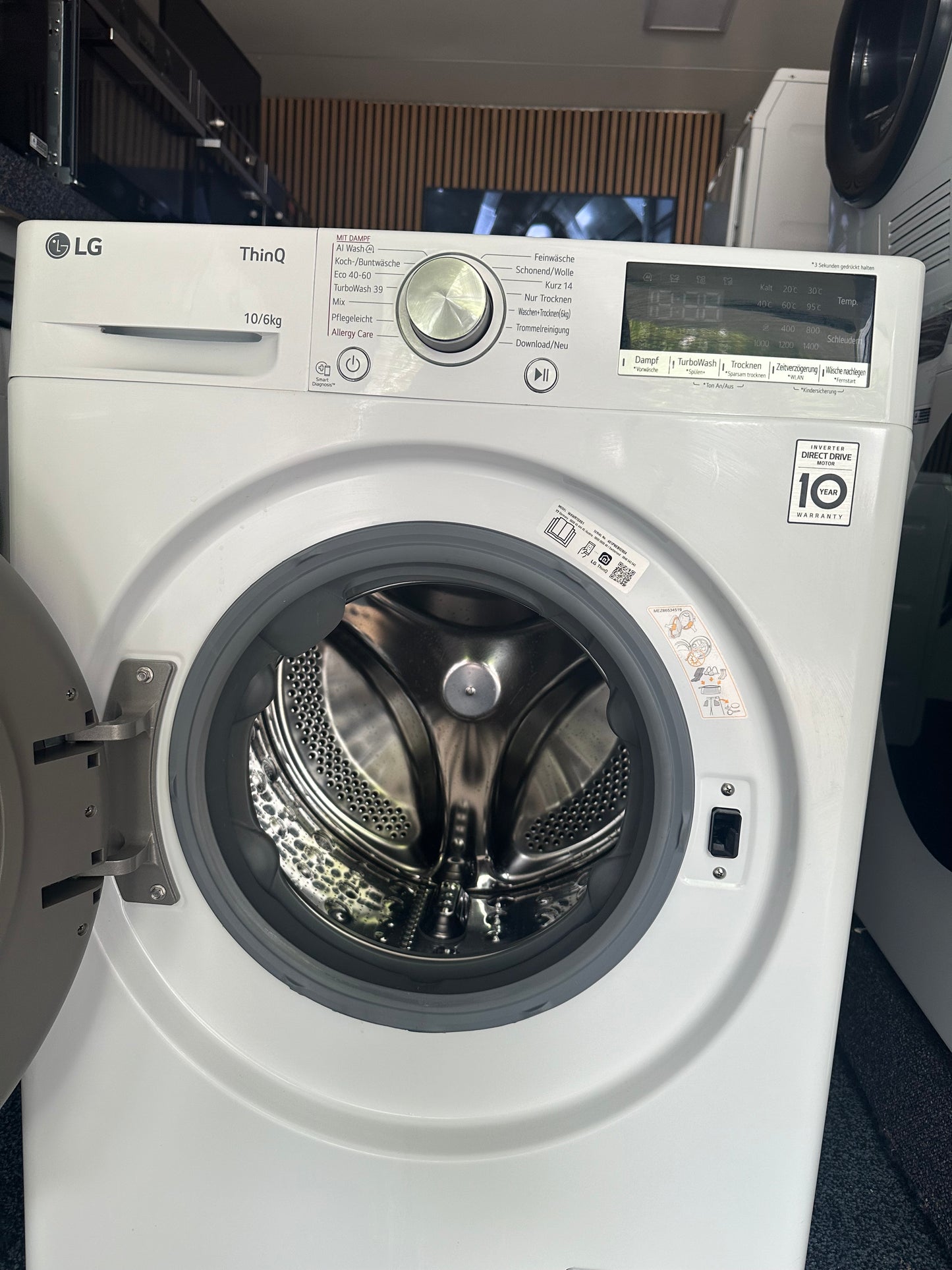 LG SERIE 7 ThinQ 10KG WAS-DROOGCOMBINATIE W4WR70X61