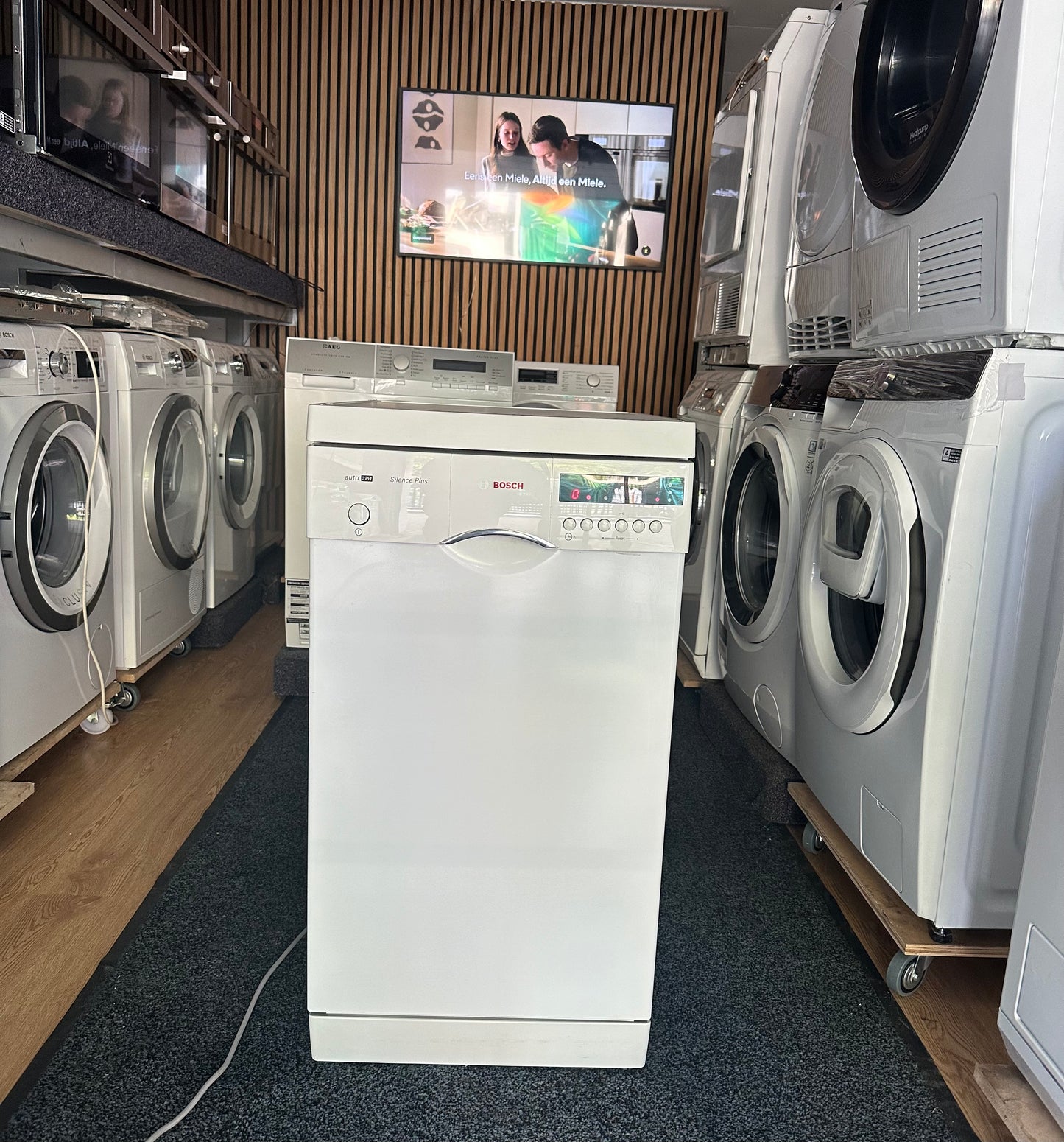 BOSCH 45CM VRIJSTAANDE VAATWASSER SILENCE PLUS