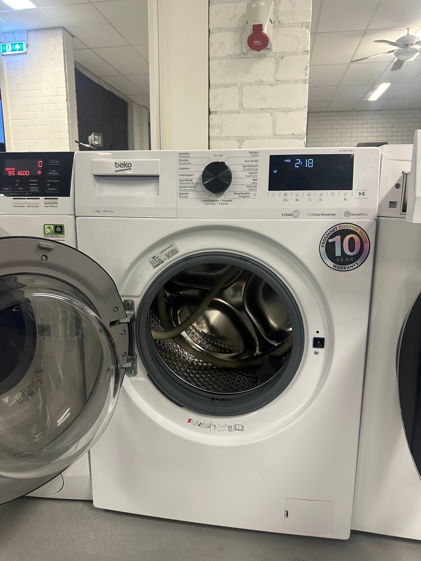 BEKO HomeWhiz 8KG WASMACHINE VOORLADER VRIJSTAAND