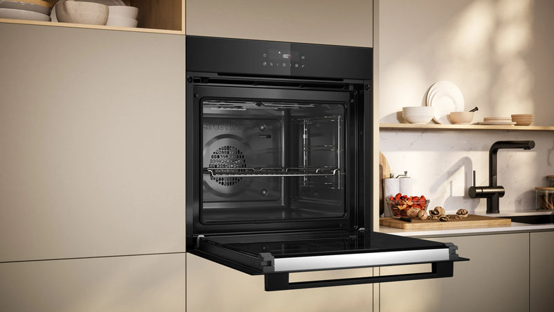 NEFF || Oven || Inbouw || AirFry || CircoTherm || Pyrolyse || 71L || B2CCJ7AK3