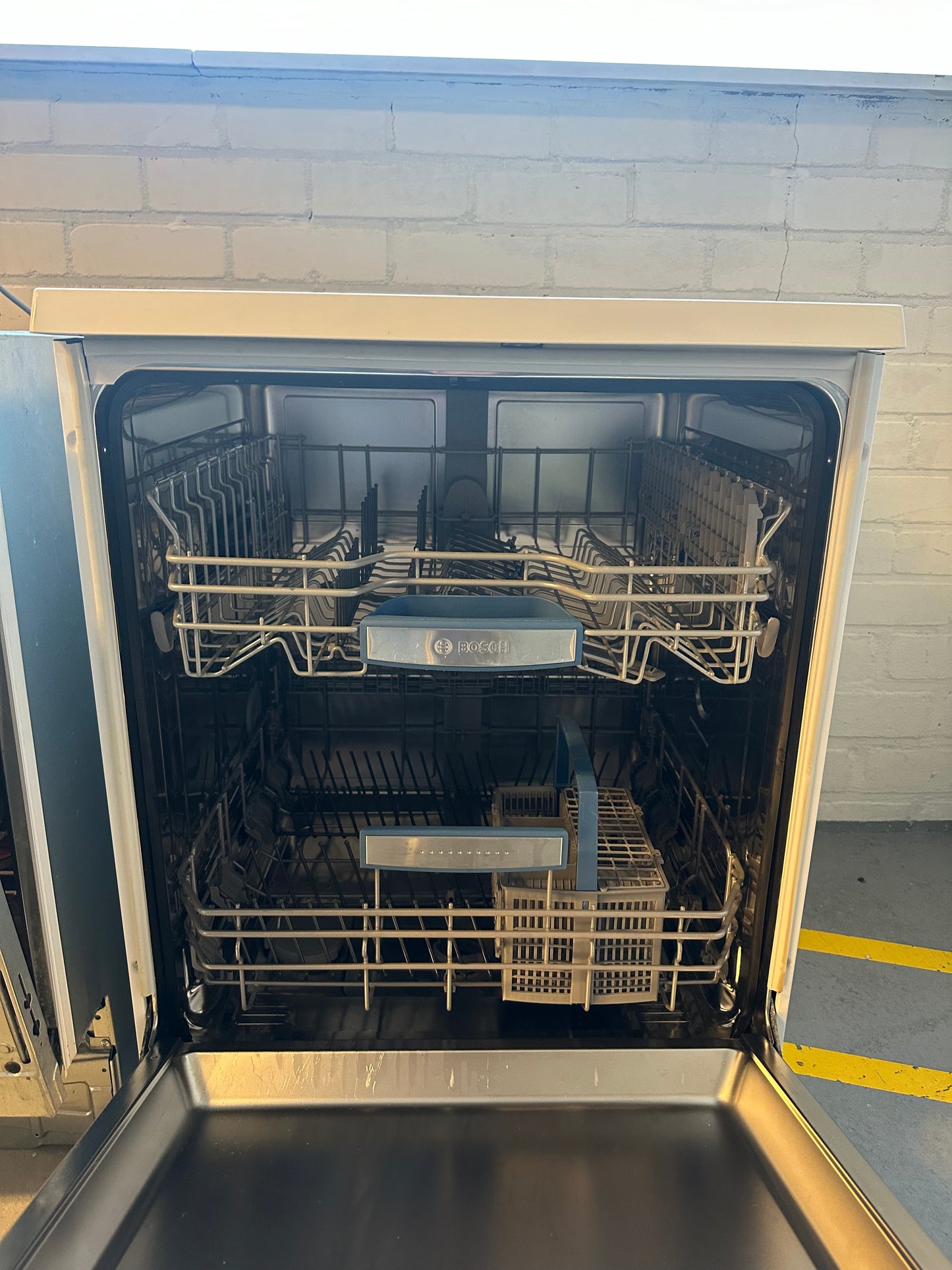 SIEMENS VRIJSTAANDE VAATWASSER 13 COUVERTS