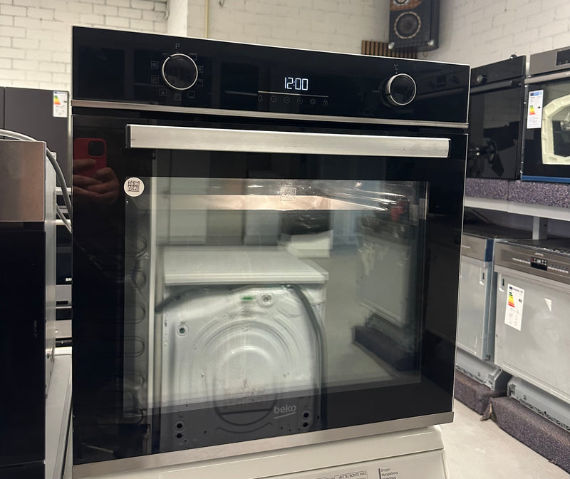 BEKO || OVEN || INBOUW || 60CM || AeroPerfect ® || SteamShine || PYROLYSE || 66L ||