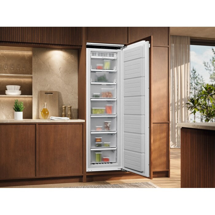 ELECTROLUX || NoFrost || 178CM || Inbouw || Vrieskast || 35dB || Deur-op-deur || EUN7NE18C