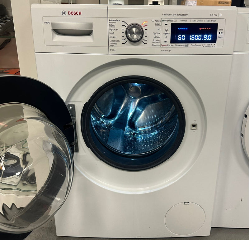 bosch-waw32642nl-serie-8-wasmachine-detail-trommelverlichting