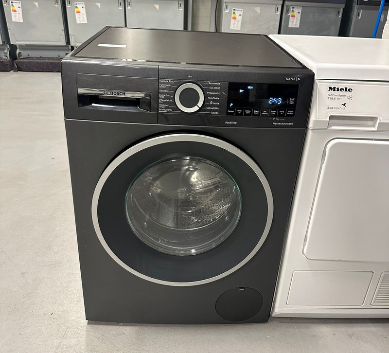 Bedieningspaneel en programmaknop van de Bosch Serie 6 WGG2440R wasmachine