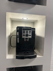 DELONGHI ECAM23.123B volautomatische espressomachine in glanzend zwart – scherp geprijsd bij Ado’s Witgoed in Wijchen