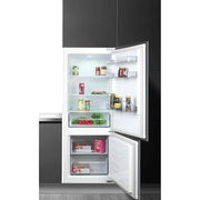 Grundig GKMI 25440 N keukenapparaat met geopende deur en zicht op de binnenzijde