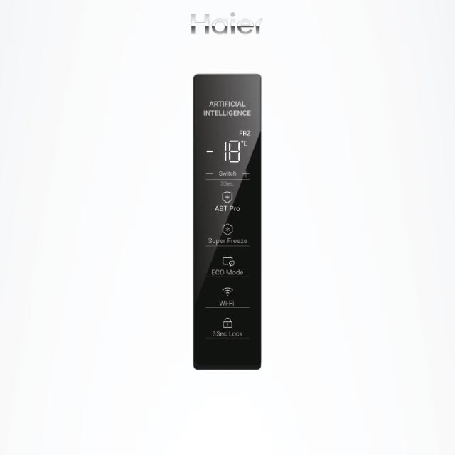 Bovenzijde van de Haier H4F306WAH1 vrieskast met display en bedieningsknoppen
