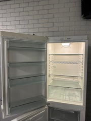 Miele No Frost vriesgedeelte met ruime lades en constante temperatuurregeling