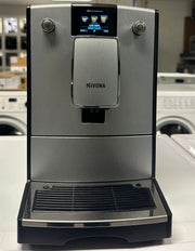 Close-up van het bedieningspaneel en display van de Nivona NICR 769 koffiemachine