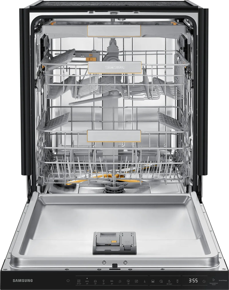 Samsung DW60CG880UB1EG vaatwasser volledig beladen met servies, pannen en glazen